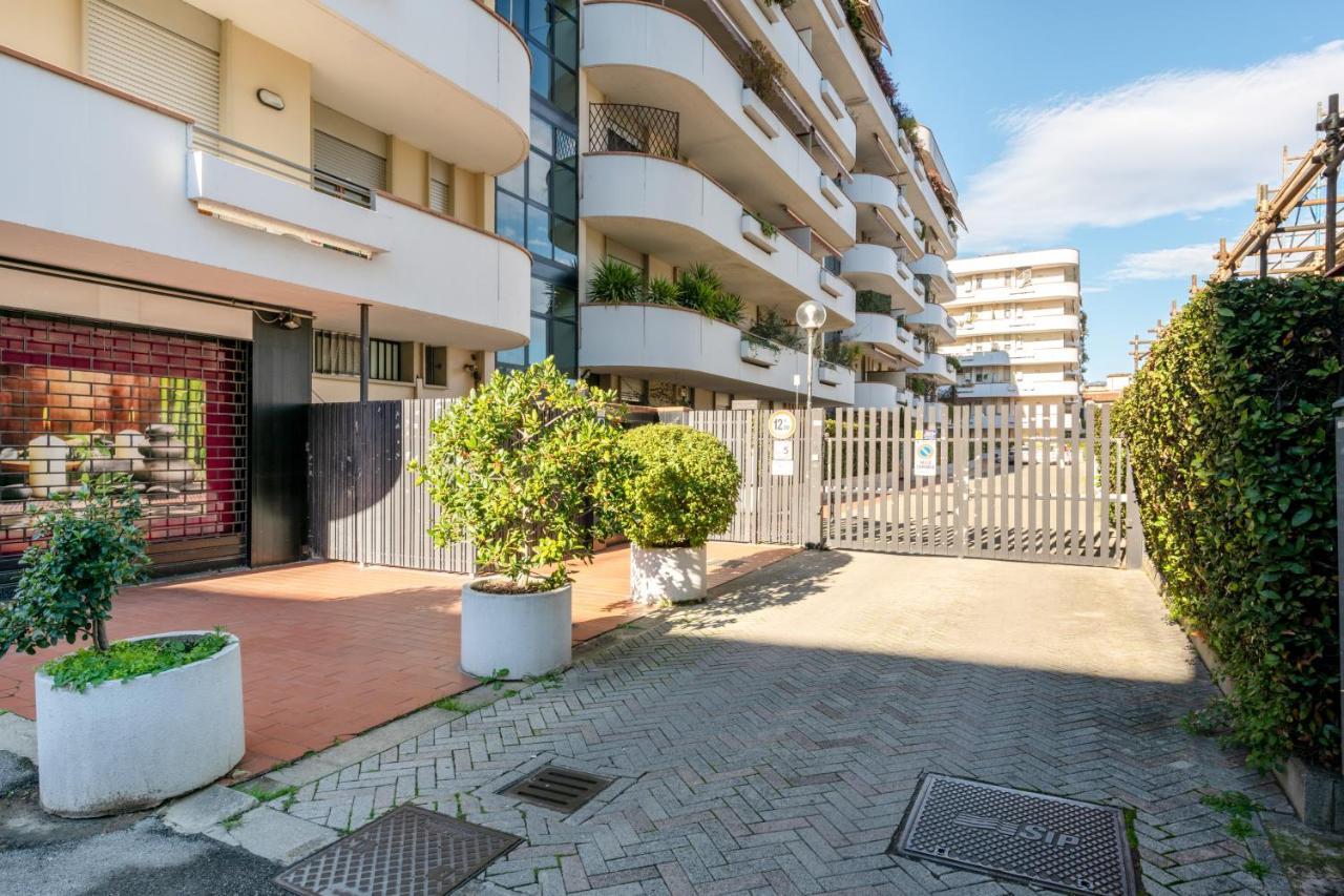Comfortable Flat With Terraces Firenze Bagian luar foto